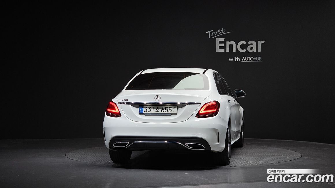 Mercedes-Benz C-Class 2021