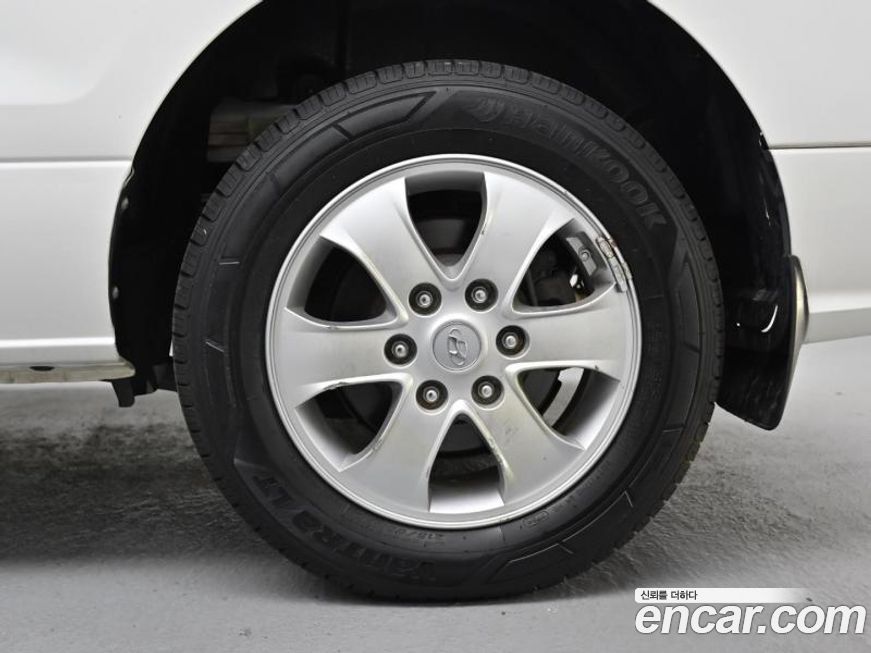 Hyundai Starex 2019