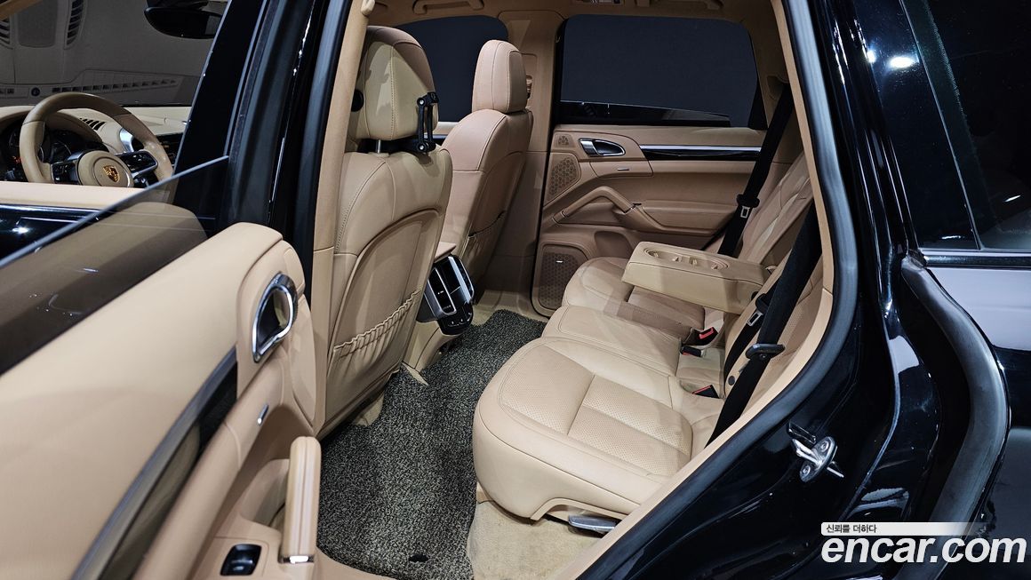 Porsche Cayenne 2015