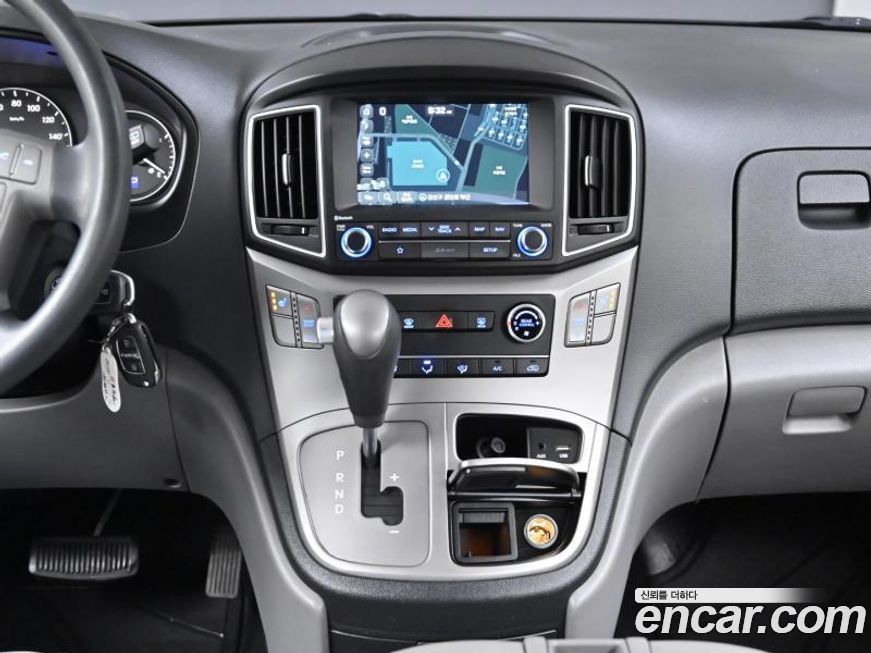 Hyundai Starex 2019
