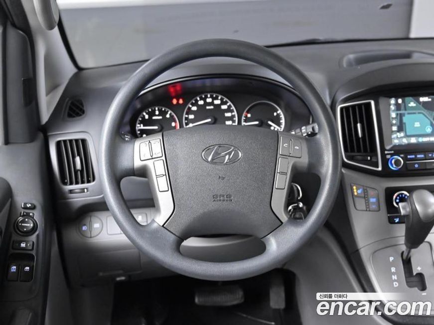 Hyundai Starex 2019