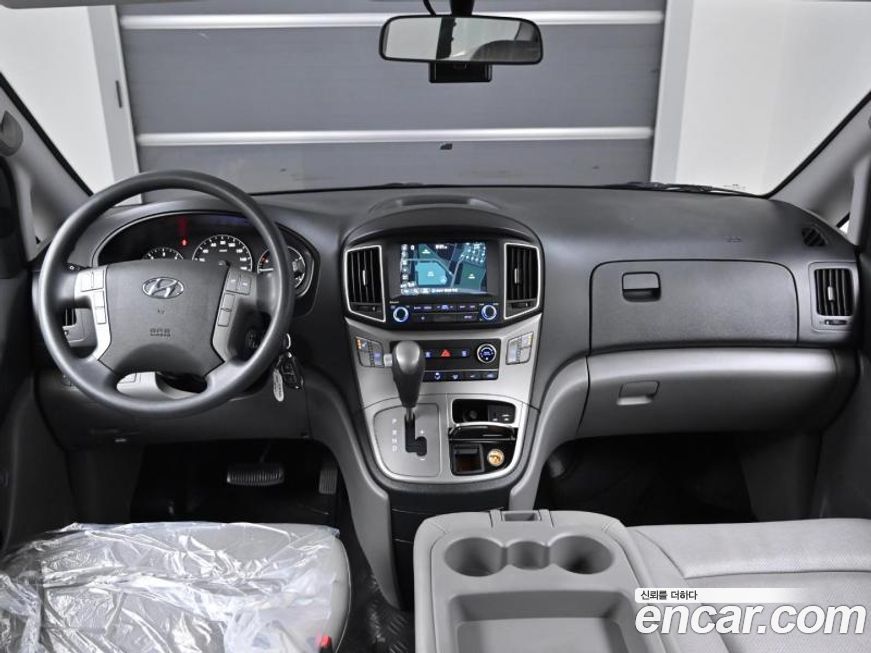 Hyundai Starex 2019