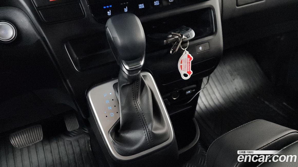 Hyundai Staria 2022