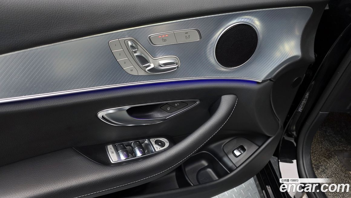 Mercedes-Benz E-Class 2020