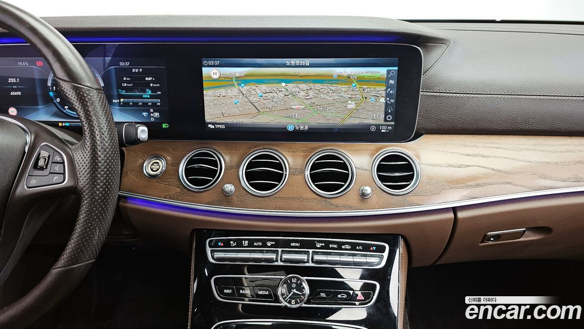 Mercedes-Benz E-Class 2017