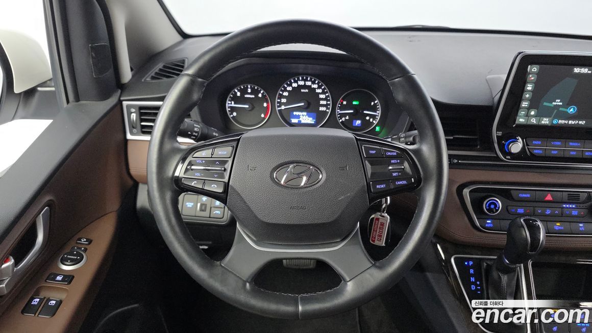 Hyundai Starex 2021