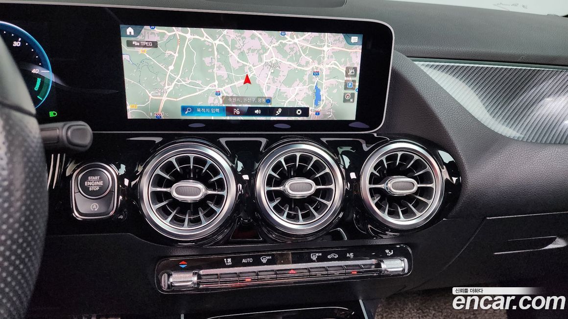 Mercedes-Benz GLA-Class 2020