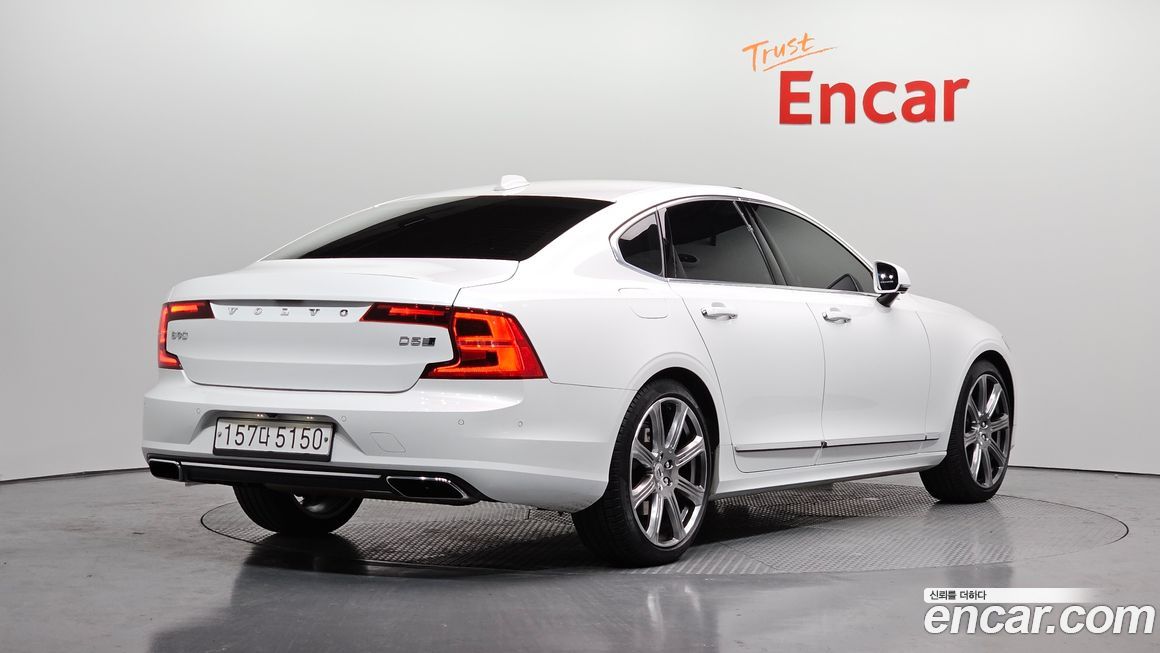 Volvo S90 2019