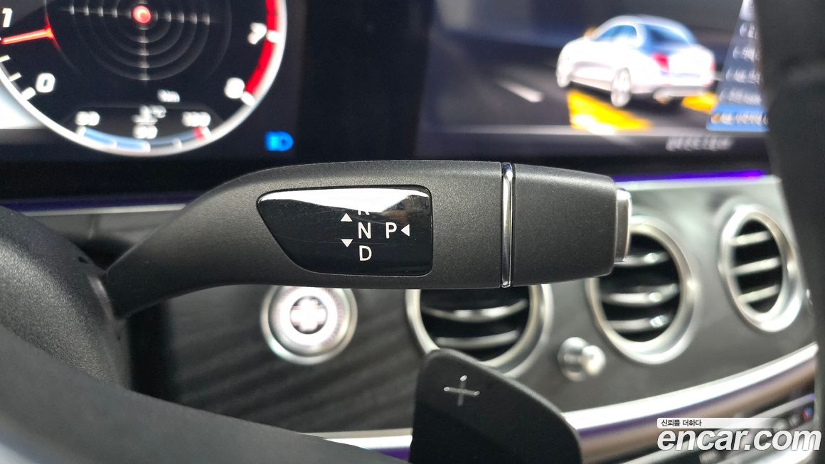 Mercedes-Benz E-Class 2020