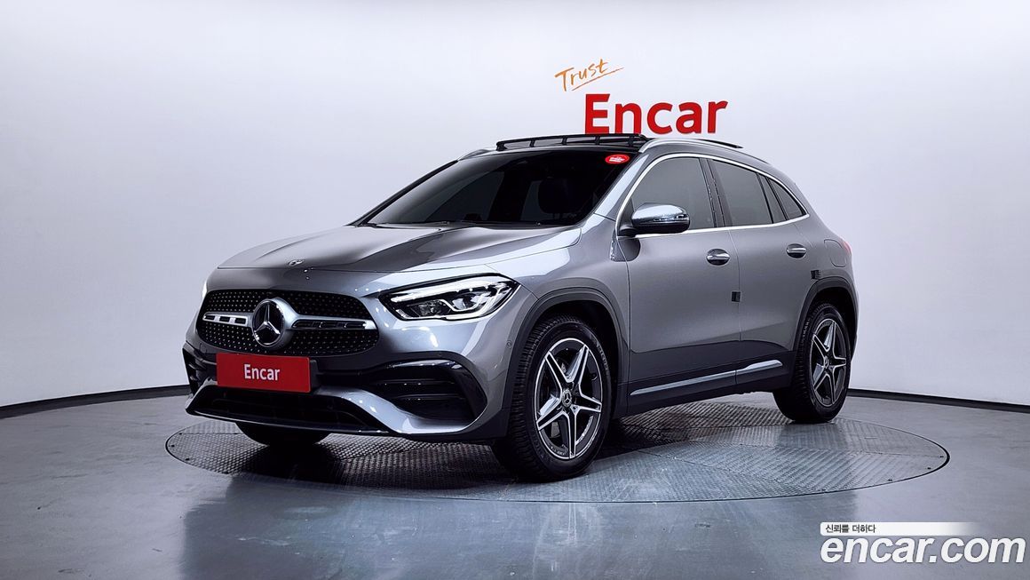 Mercedes-Benz GLA-Class 2020