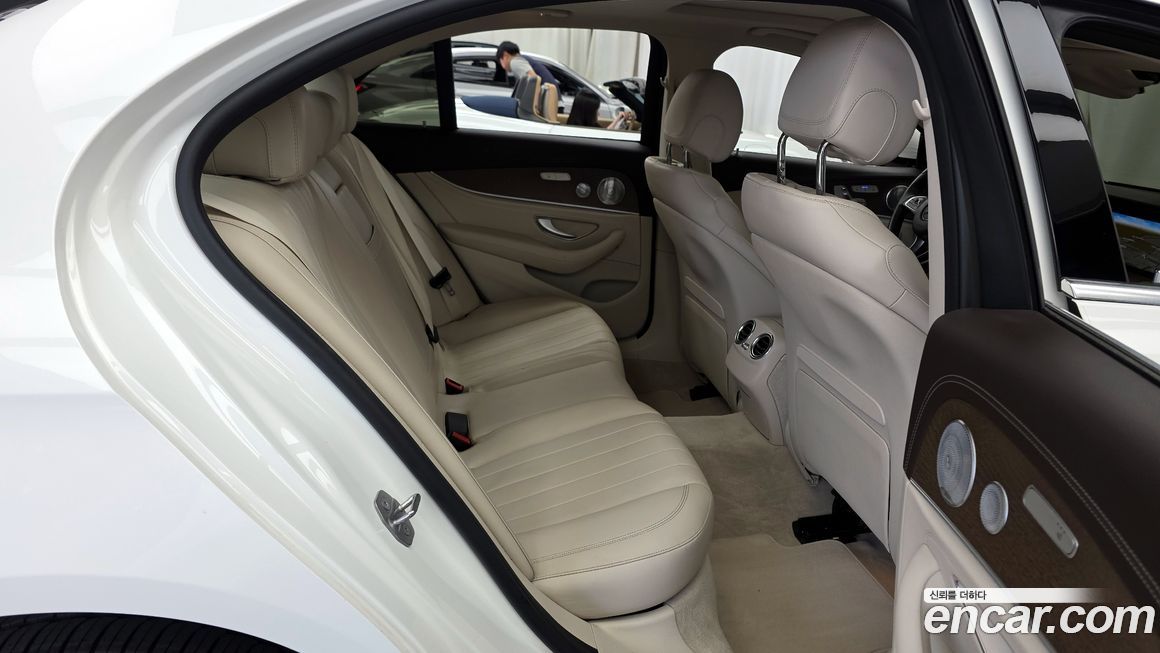 Mercedes-Benz E-Class 2018