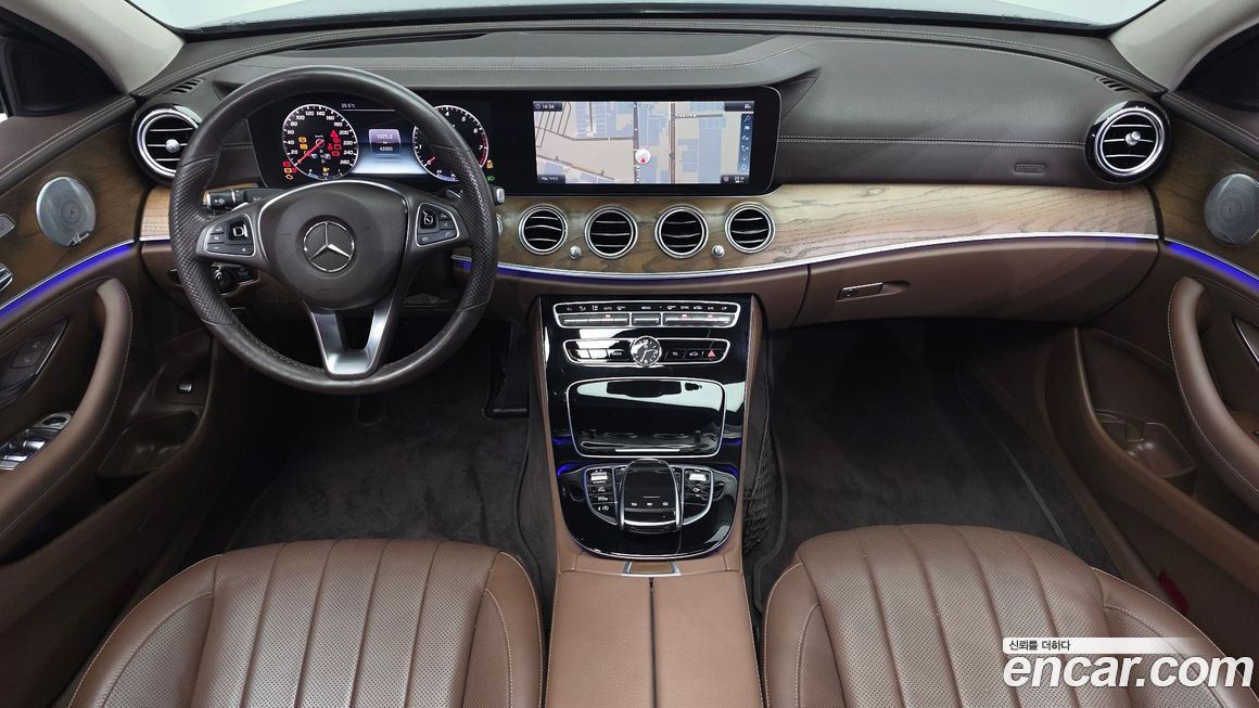 Mercedes-Benz E-Class 2018