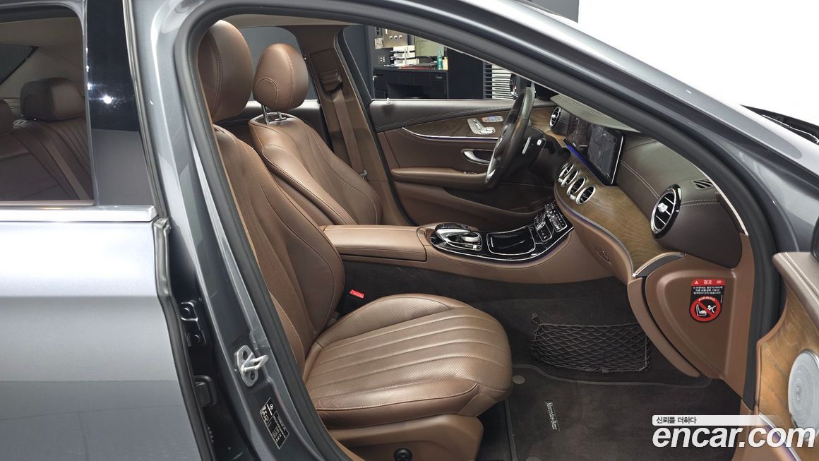 Mercedes-Benz E-Class 2018