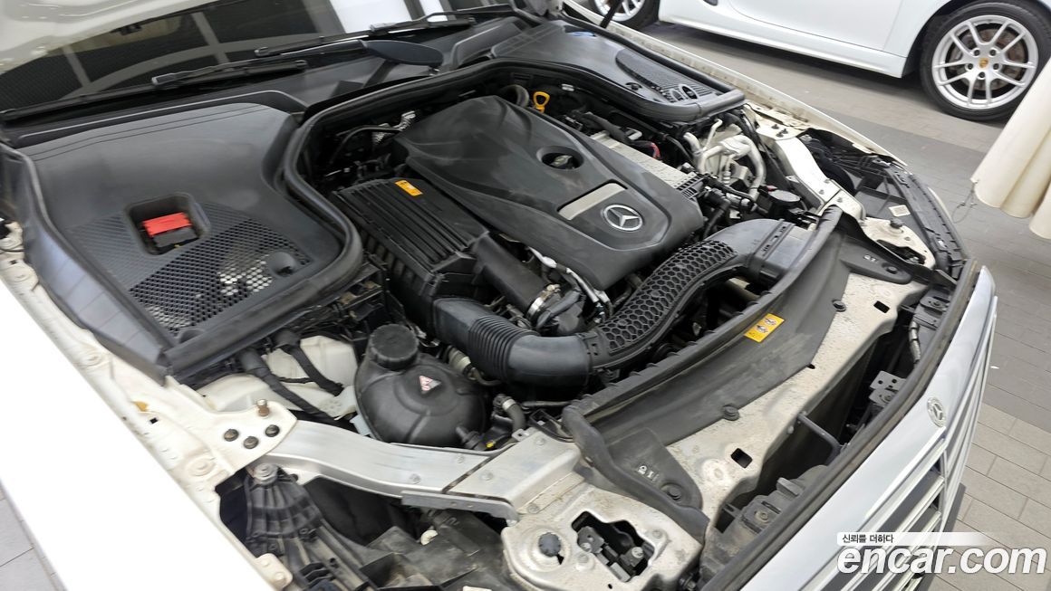 Mercedes-Benz E-Class 2018