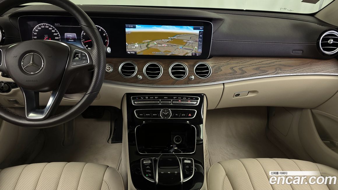 Mercedes-Benz E-Class 2018