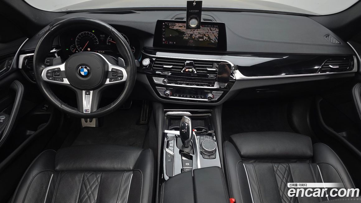 BMW 5-Series 2019