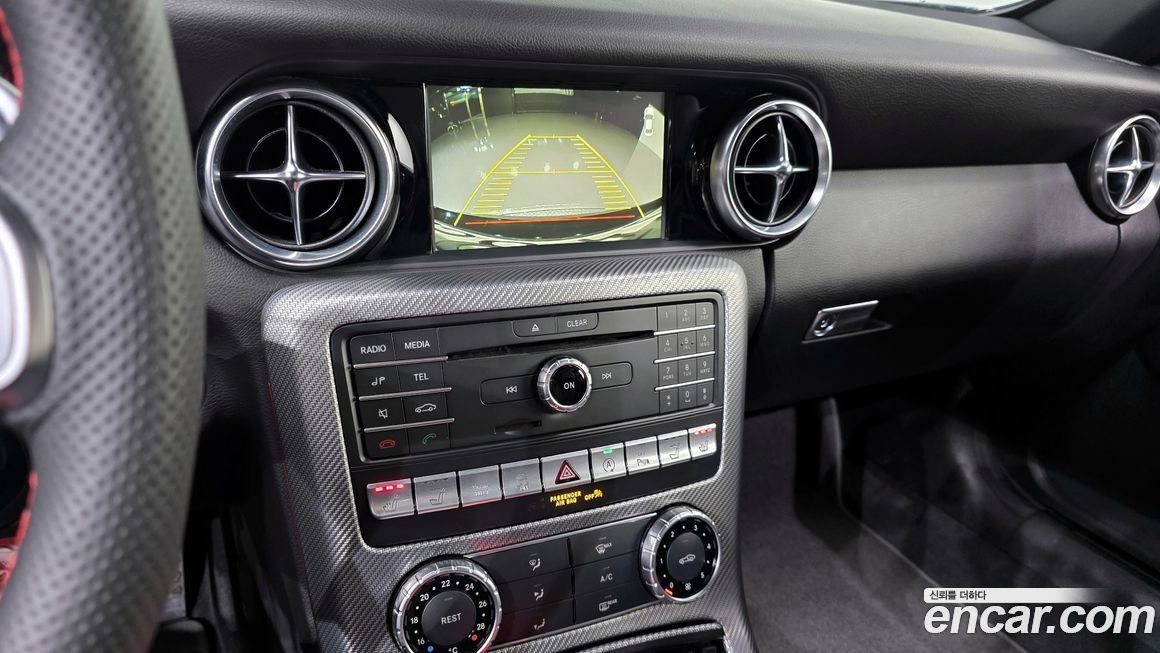 Mercedes-Benz SLC-Class 2017