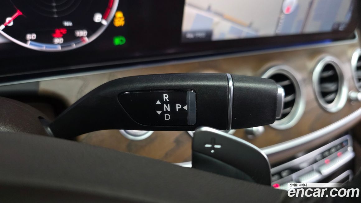 Mercedes-Benz E-Class 2018