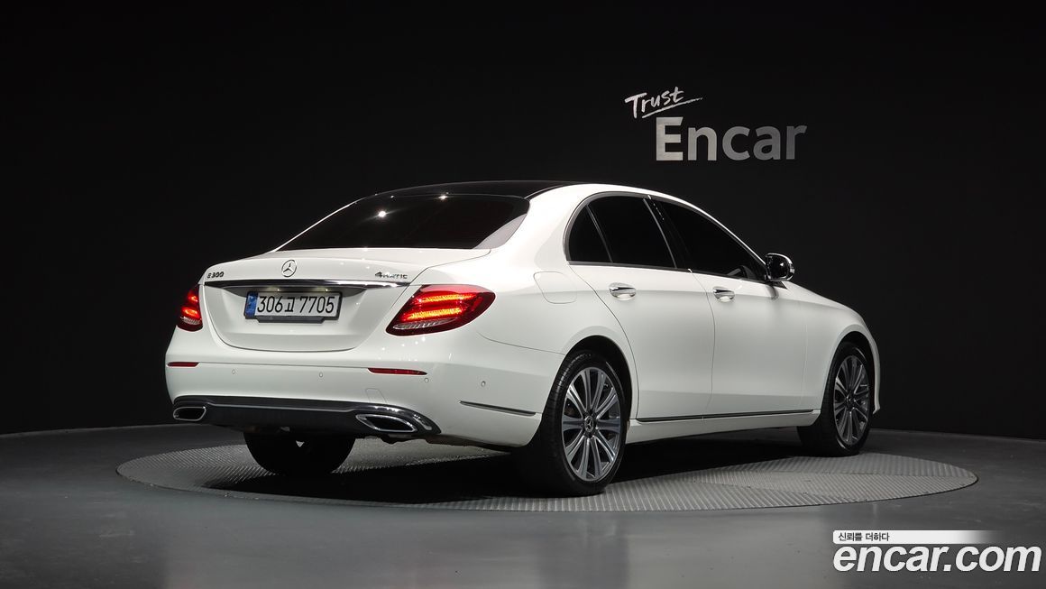 Mercedes-Benz E-Class 2020