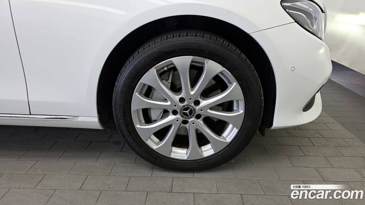 Mercedes-Benz E-Class 2018