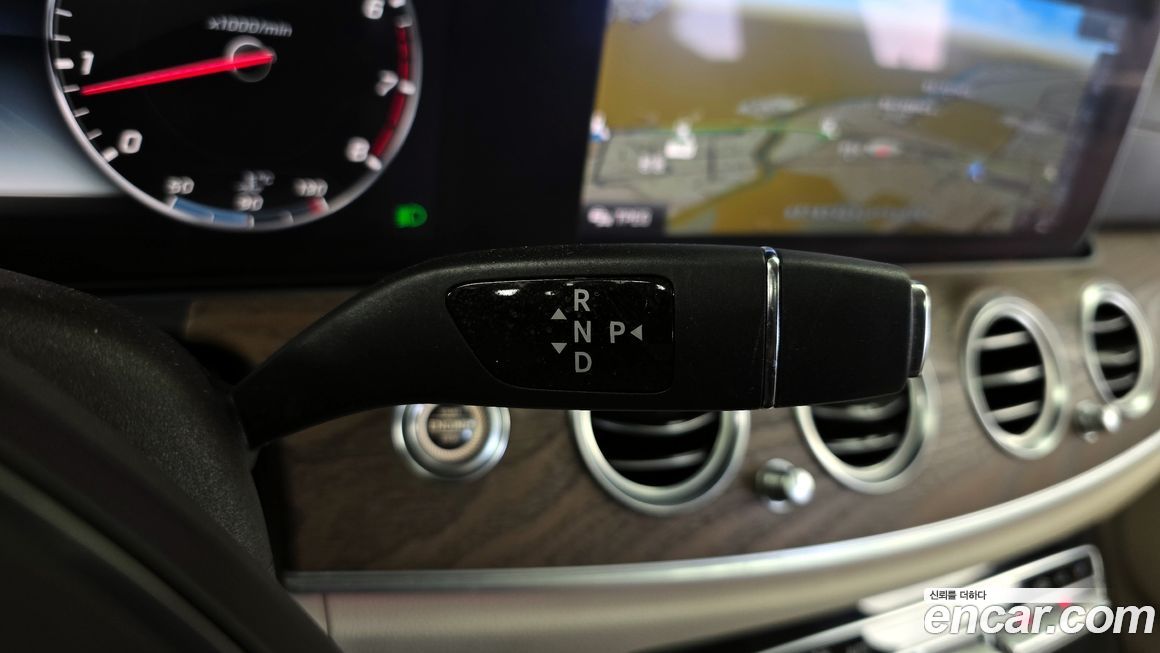 Mercedes-Benz E-Class 2018