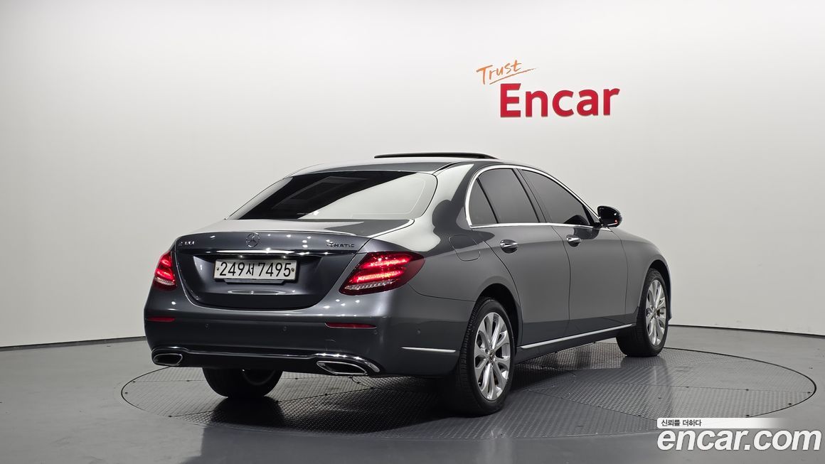 Mercedes-Benz E-Class 2018