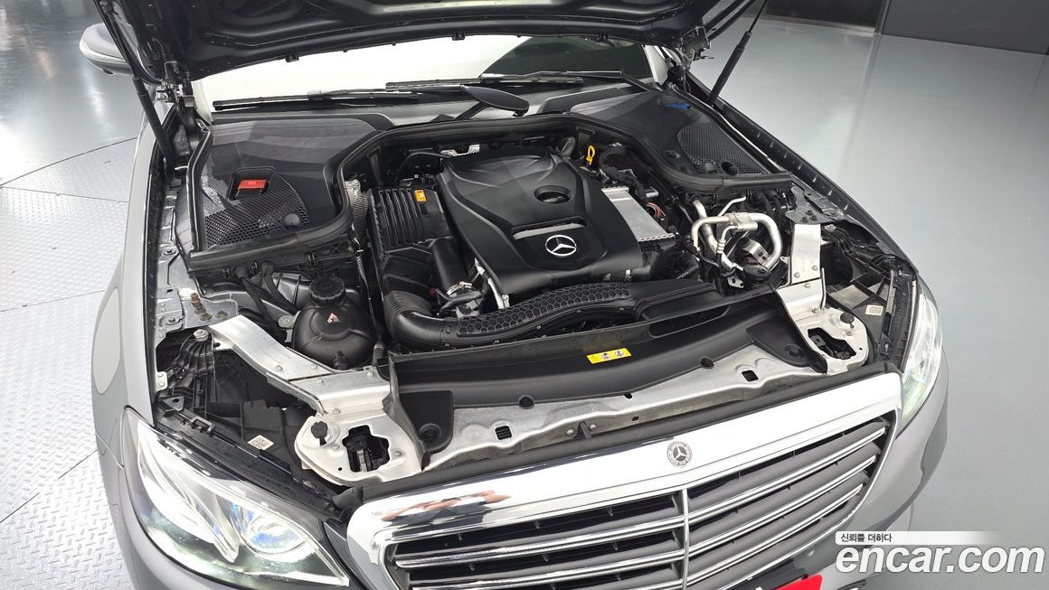 Mercedes-Benz E-Class 2018