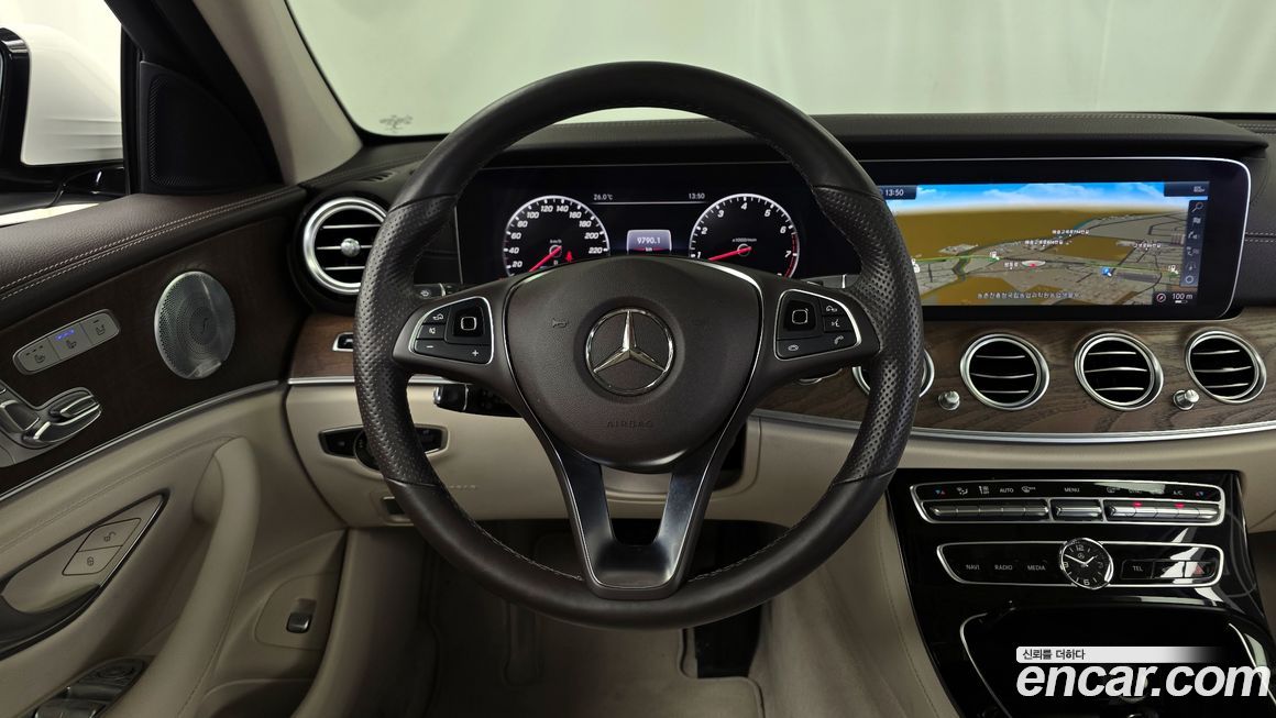 Mercedes-Benz E-Class 2018