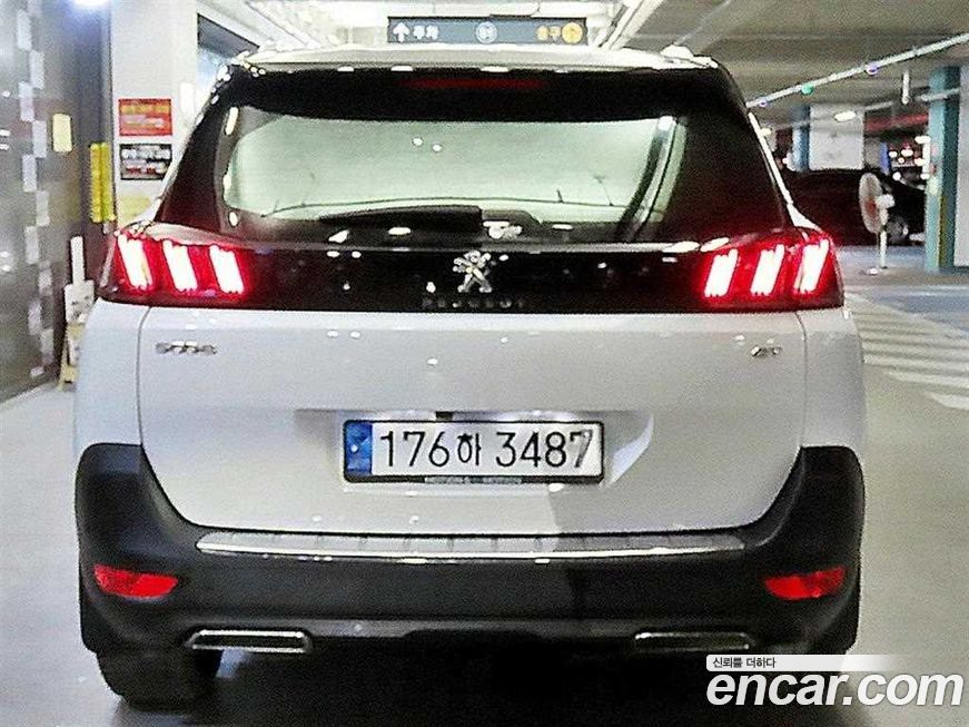 Peugeot 5008 2022