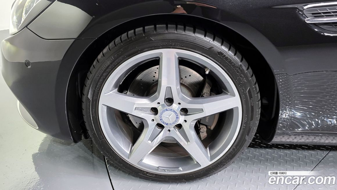 Mercedes-Benz SLC-Class 2017