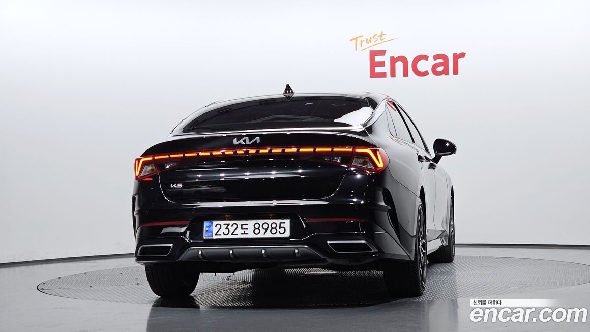 Kia K5 2023