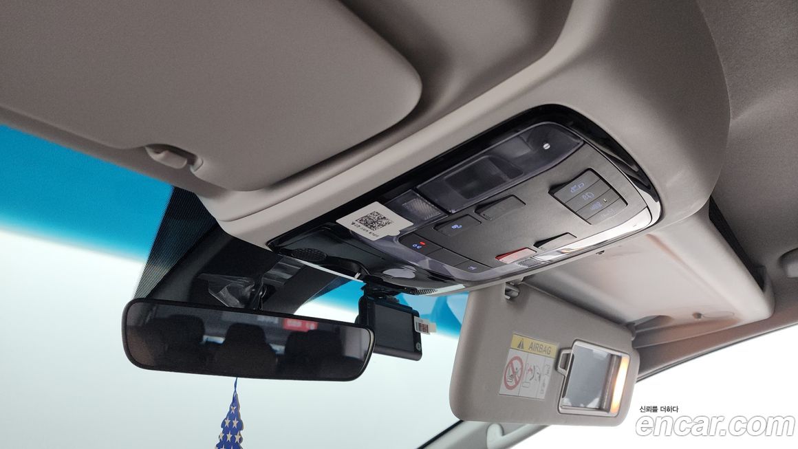 Hyundai Staria 2024