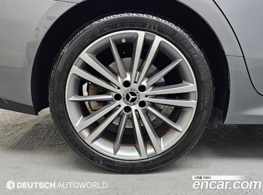 Mercedes-Benz CLS-Class 2019