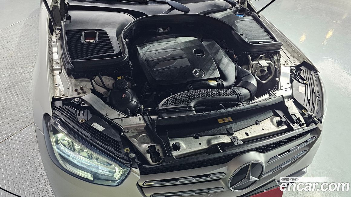 Mercedes-Benz GLC-Class 2020