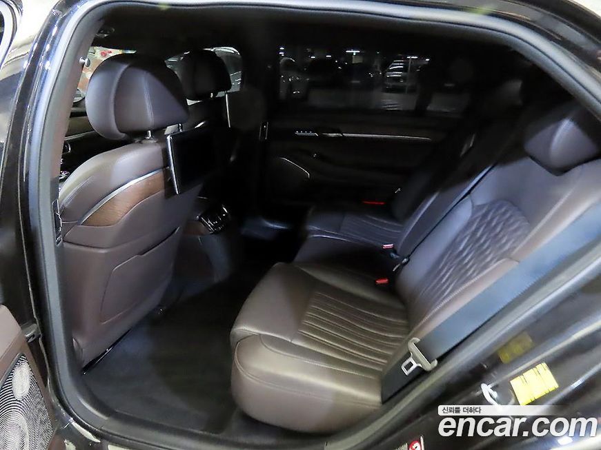 Genesis G90 2019