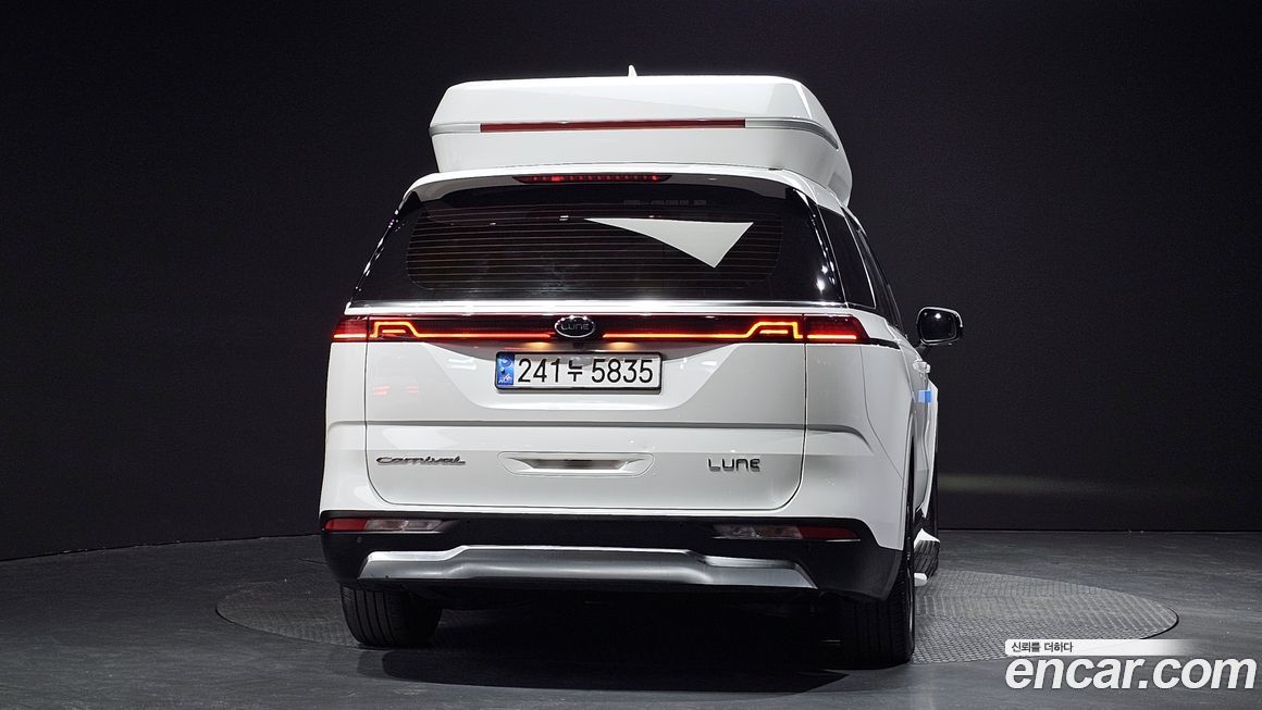 Kia Canival 2021