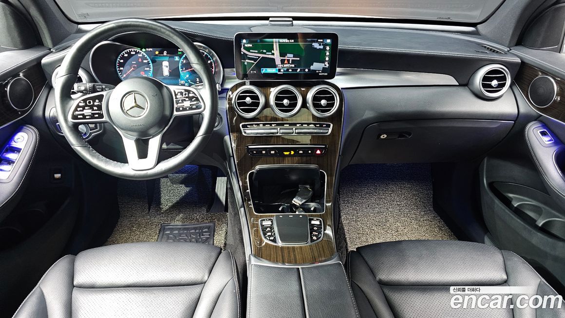 Mercedes-Benz GLC-Class 2020