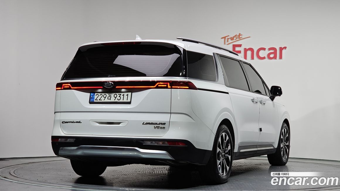 Kia Canival 2021