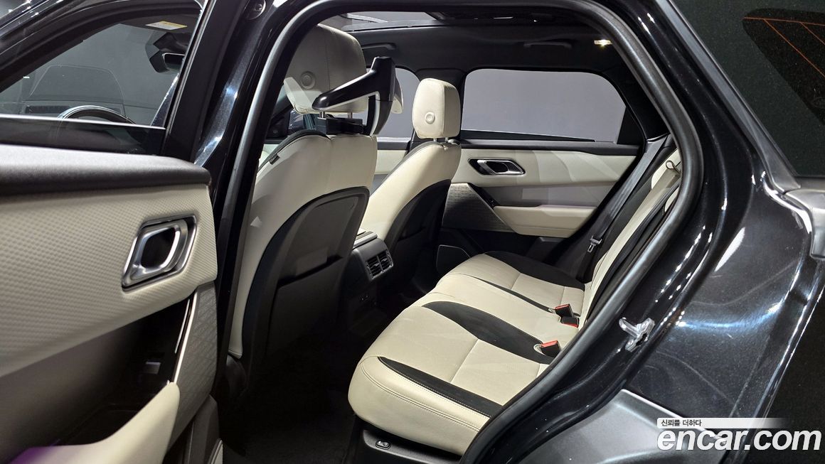 Land Rover Range Rover Velar 2019