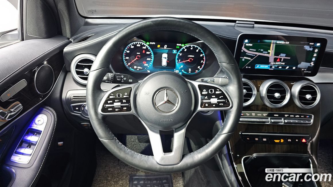 Mercedes-Benz GLC-Class 2020