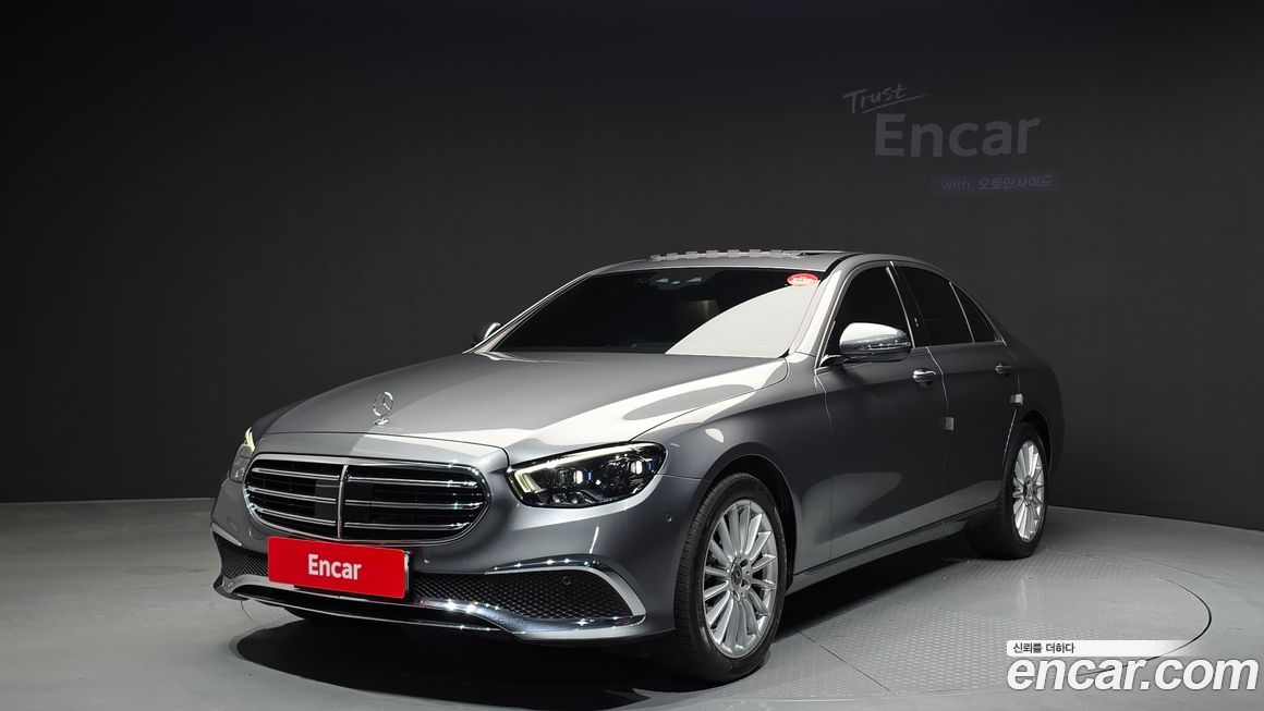 Mercedes-Benz E-Class 2021