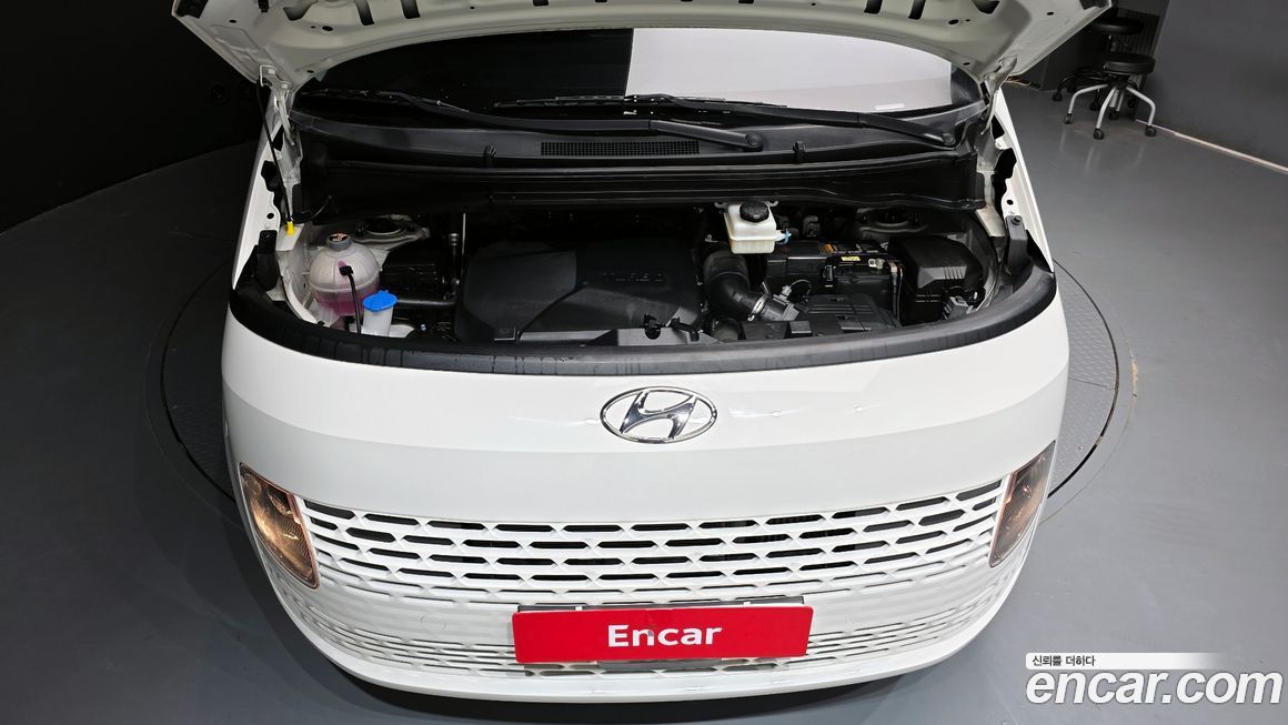 Hyundai Staria 2022