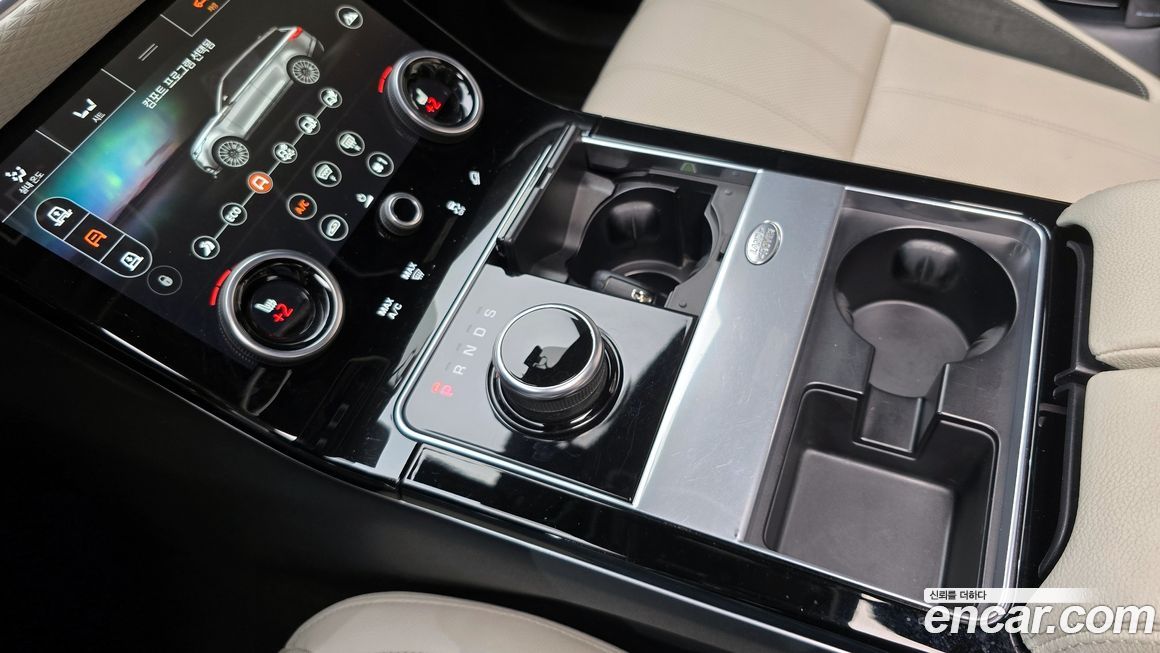 Land Rover Range Rover Velar 2019