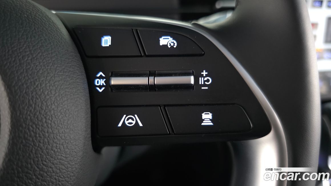 Hyundai Staria 2025