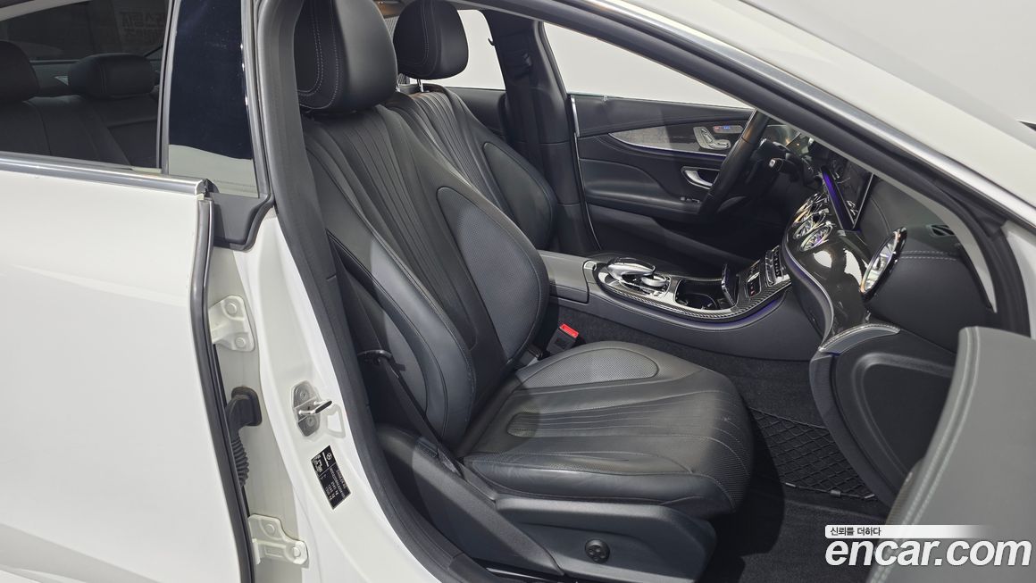 Mercedes-Benz CLS-Class 2019