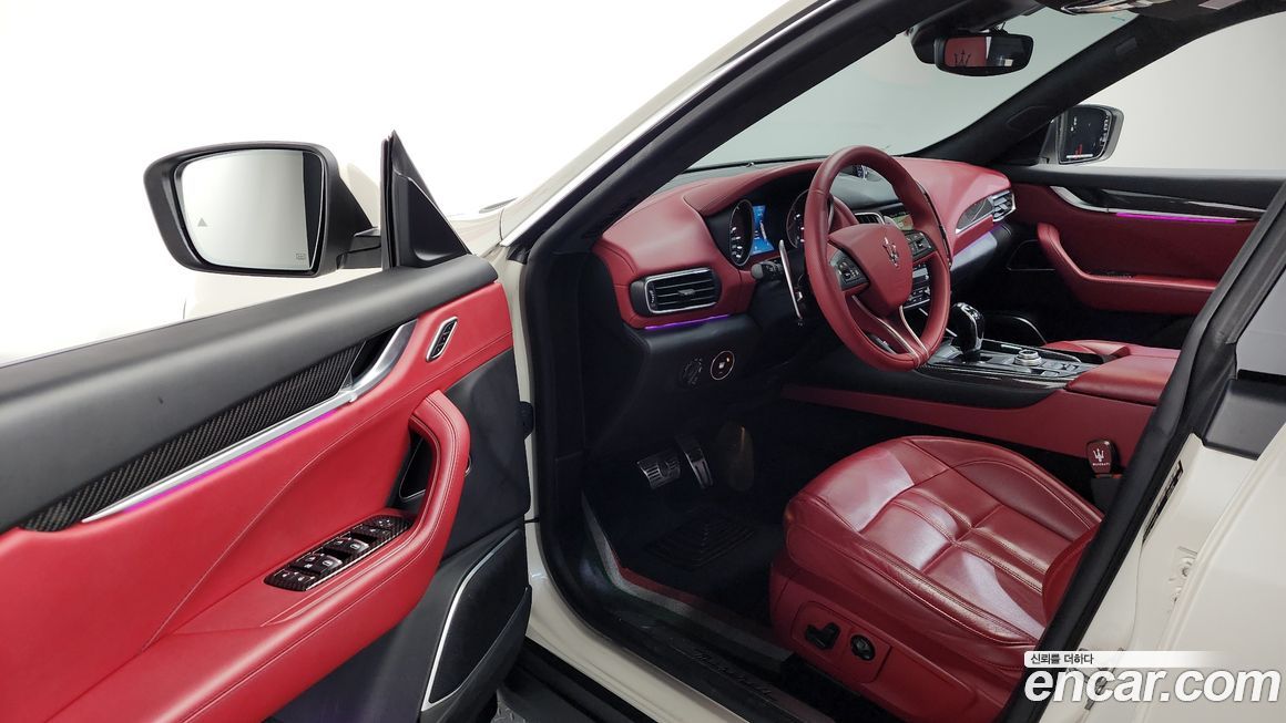 Maserati Levante 2018