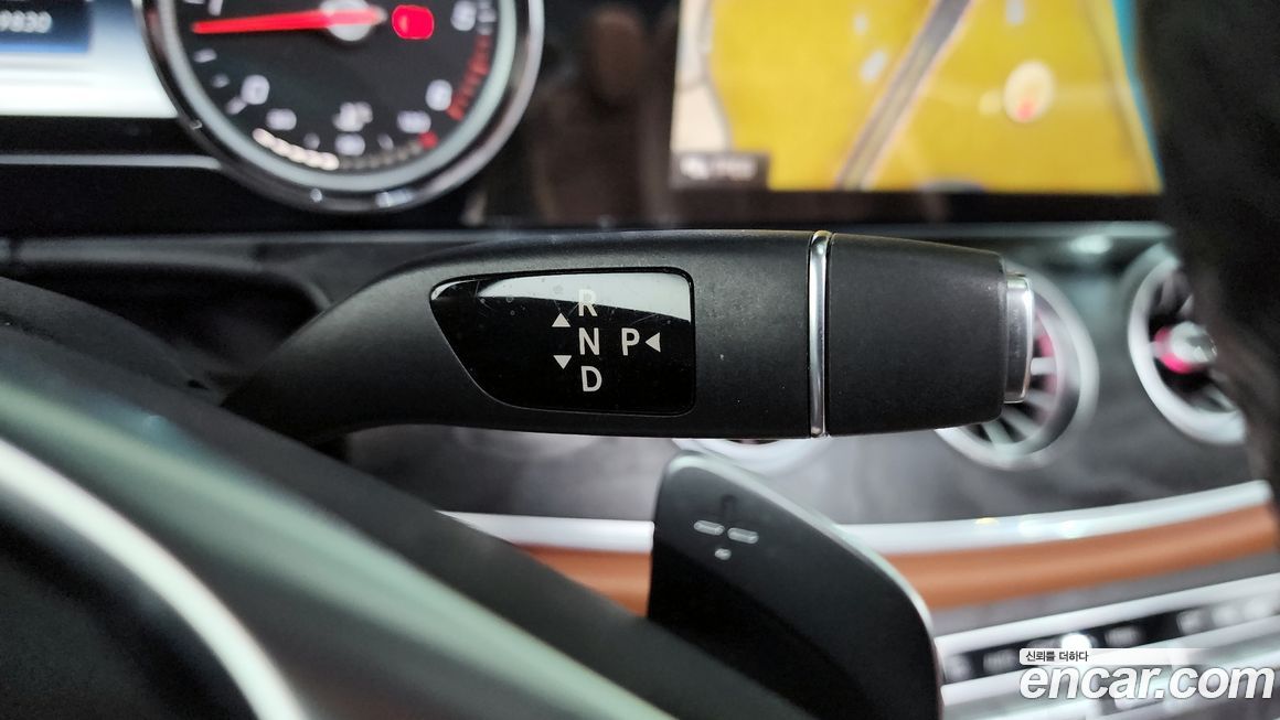 Mercedes-Benz E-Class 2018