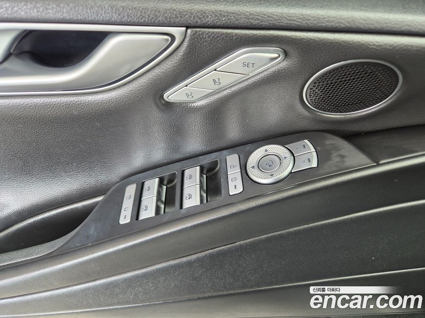 Genesis G80 2021