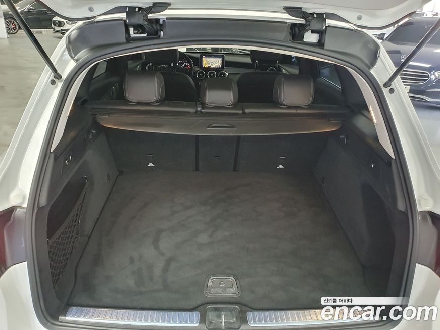 Mercedes-Benz GLC-Class 2019