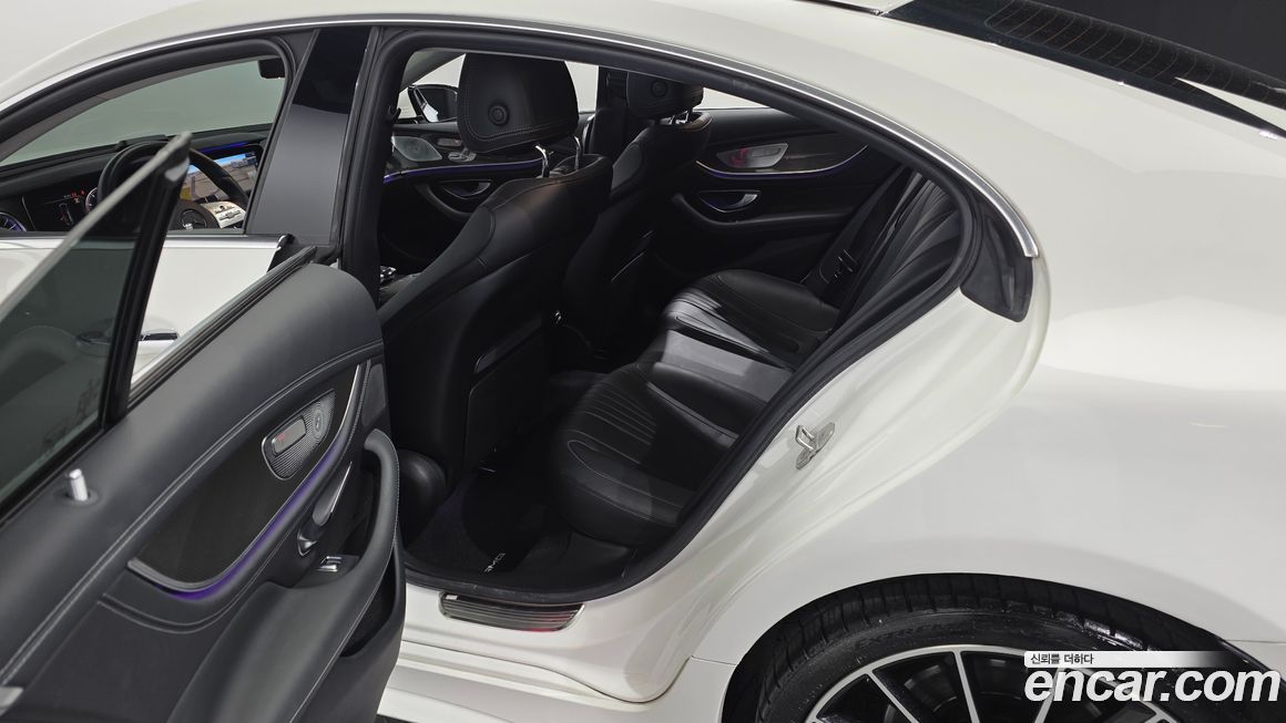 Mercedes-Benz CLS-Class 2019